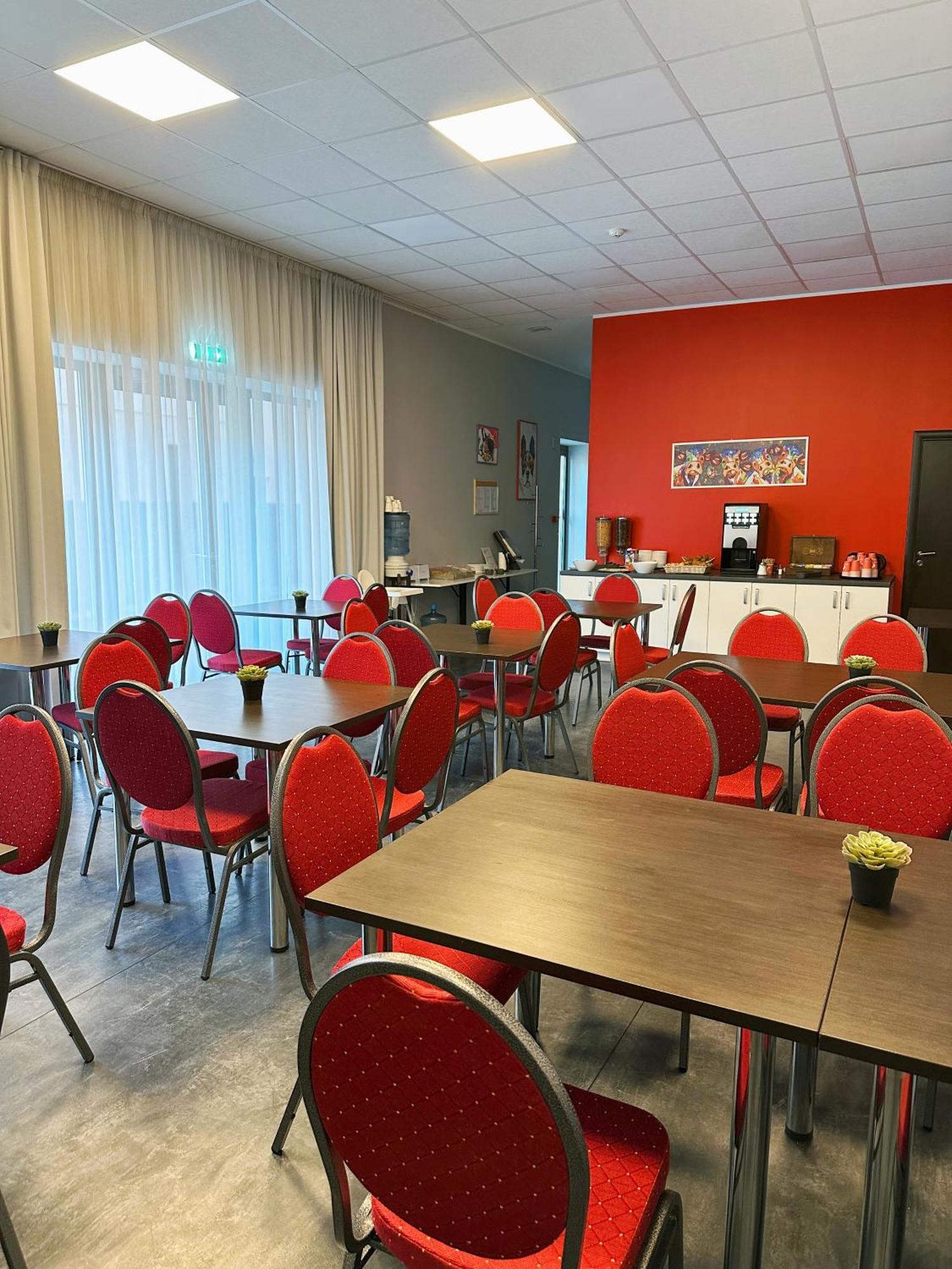 Bella Riga Hotel With Self-Check In Ngoại thất bức ảnh